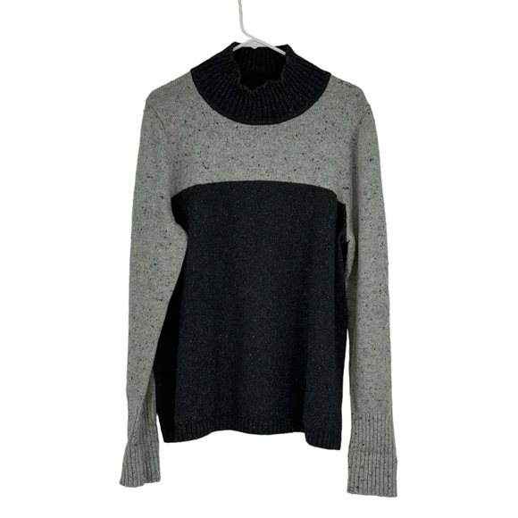 LL Bean XL Two Toned Gray Speckled Cotton/Wool/Nylon/Acrylic Mock Neck Sweater - Picture 1 of 11
